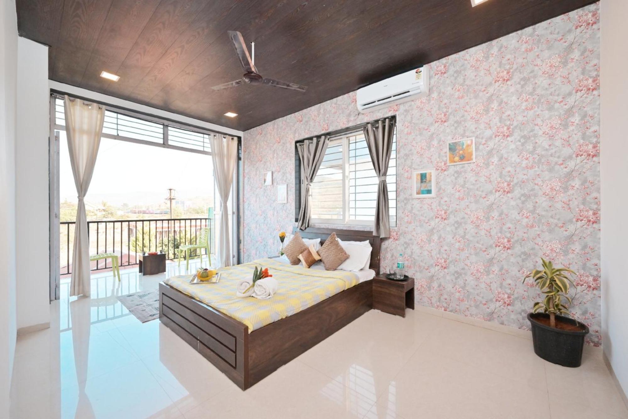 Ll Empyrean Stay Ll 4Bhk Ll Ac Ll Pool Ll Mystical Stone Villa Ll Lonavala Dış mekan fotoğraf
